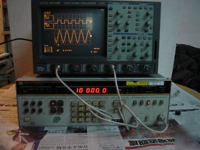 Hewlett packard hp 3325A synthesized function generator