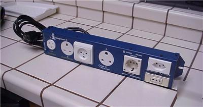 Interpower blue international socket strip