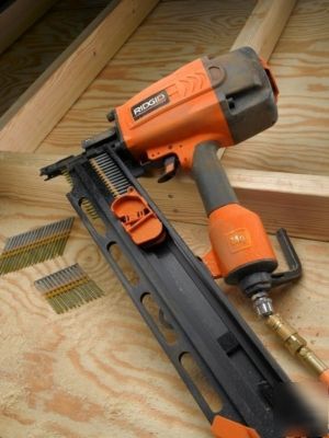 Ridgid 3- 1/2 inch round head framing nailer