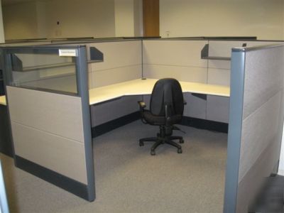 Simplicity 8X8 office cubicles workstations with glass