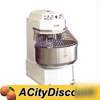 Fma 90 quart 2 speed spiral dough mixer w/ hand guard