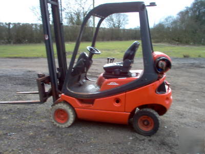 Forklift,pallet trucks.job lot.price inc vat Â£1200EX va