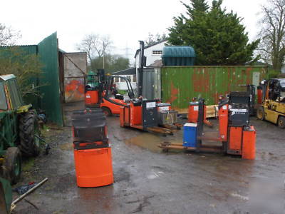 Forklift,pallet trucks.job lot.price inc vat Â£1200EX va