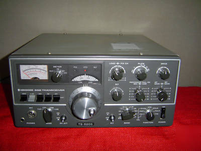 Kenwood hf transceiver ts-520S