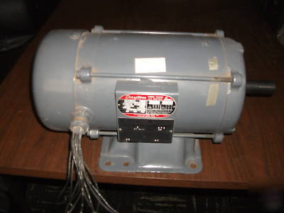 New 3-phase, 3HP dayton hazardous location motor 3M183 