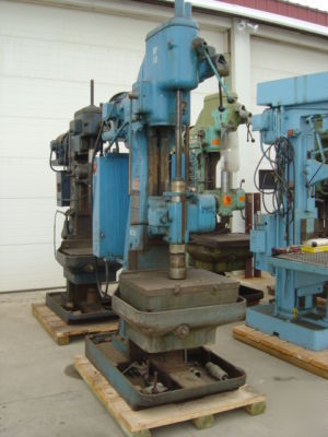 2982 giddings & lewis bickford super service 24â€ drill