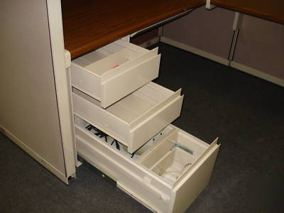 ***lot of 5 cubicles by steelcase 9000 6FTX6FT***