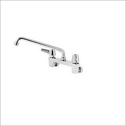 Delta 27T2944 chrome kitchen faucet