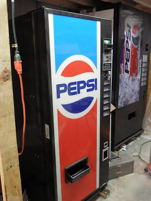 Pepsi magnum medium size can soda vending machine