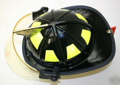 Cairns 1010 black helmet with 4