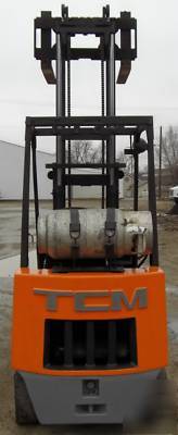 Tcm 4000# cushion tired forklift, full see-thru mast