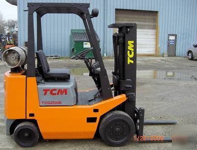 Tcm 4000# cushion tired forklift, full see-thru mast