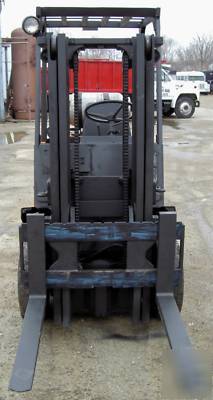 Tcm 4000# cushion tired forklift, full see-thru mast