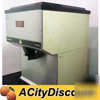 Used remcor JJ90E counter top 90LB ice dispenser