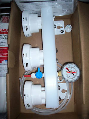 New cuno iceassure 3 water filtration system- 