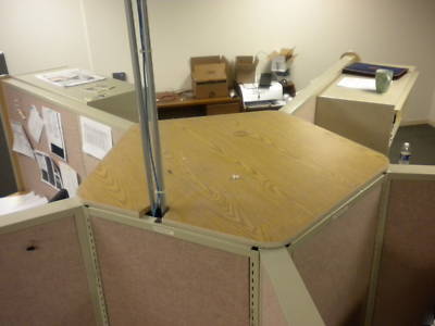 5 station star shaped cluster desk cubicle workstation