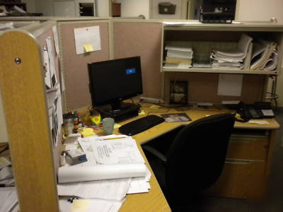 5 station star shaped cluster desk cubicle workstation