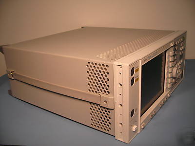 Agilent / hp E4406A 7MHZ-4GHZ vector signal analyzer