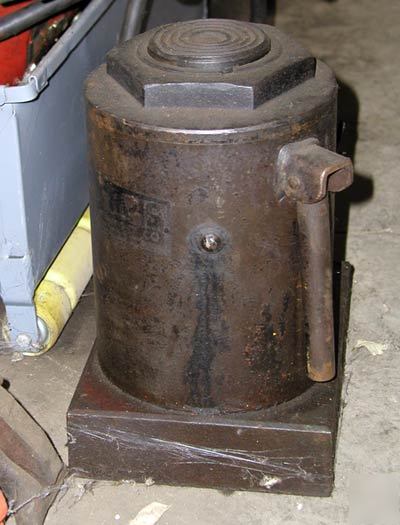 Hein werner 50 ton hydraulic jack 