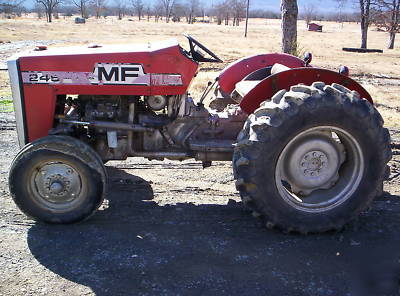 Massey fergusion 245 tractor--3 point lift---no 