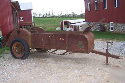 Antique john deere manure speader (works) ground driven