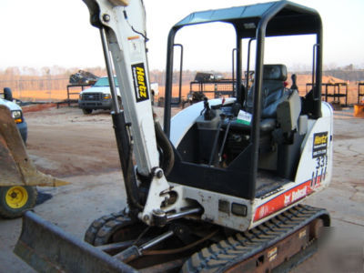 Bobcat 331 mini excavator trackhoe backhoe 