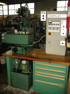 Charmilles ram-type edm machine model: eleroda 110