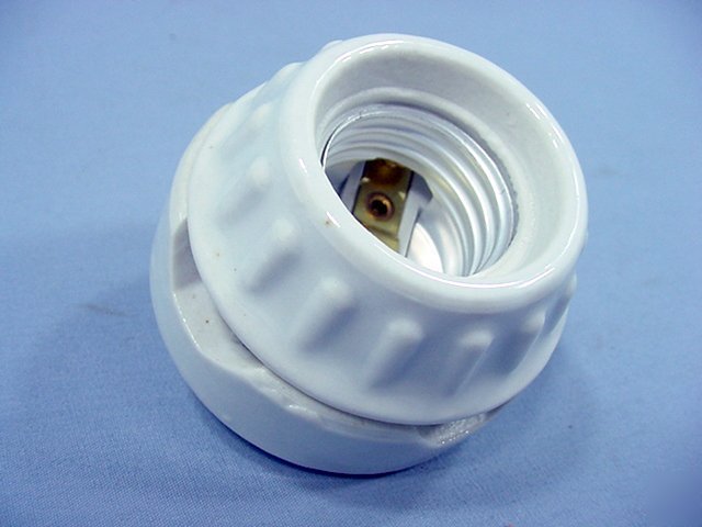 Leviton porcelain lampholder surface mount light socket