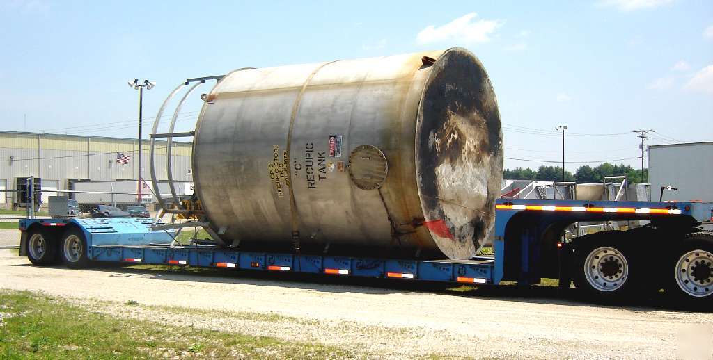 12,000 gallon used 304 stainless steel tank