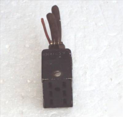 6 pin large line socket for jones plug series 2400