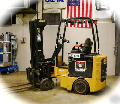 Bendi B30 articulating 3,000 lb 48 volt forklift