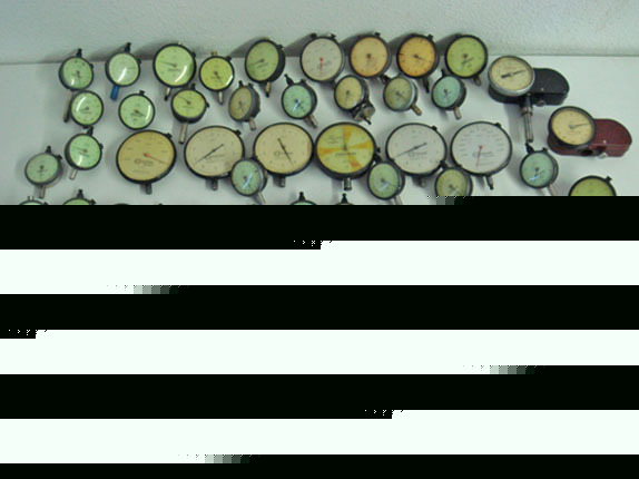 Big lot of federal,mitutoyo,comtor dial indicators n/r