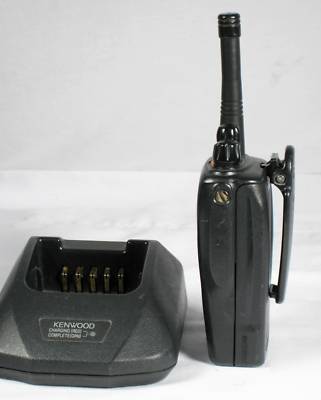 Kenwood tk-3140 uhf 450-490 mhz radio w/chgr & oem mic