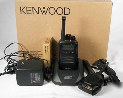 Kenwood tk-3140 uhf 450-490 mhz radio w/chgr & oem mic
