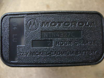 Motorola stx 821 battery charger + battery good cond