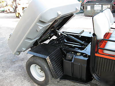 Jacobsen cushman turf truckster dump golf cart off road