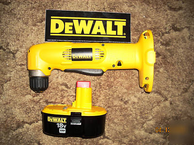 New dewalt DW960 right-angle drill w/new DC9096 battery