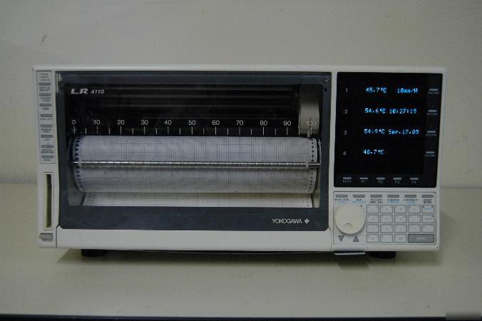 Yokogawa LR4110 portable pen recorder model 371141 asis