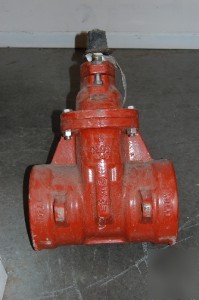Clow fire gate valve 2840 u.s.a 997G 250W tyton 2006