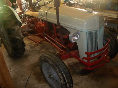 Ford 8N farm tractor+ 6' king kutter finishing mower