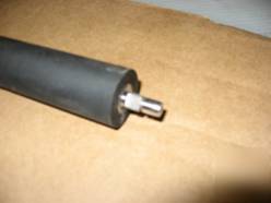 New - lot of 16 - dupont rubber rollers p/n 641967-001