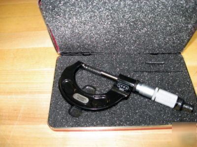 New starrett digital micrometer 1-2