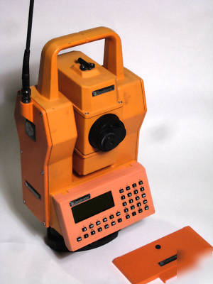 Geodimeter 620 robotic total station - good condition