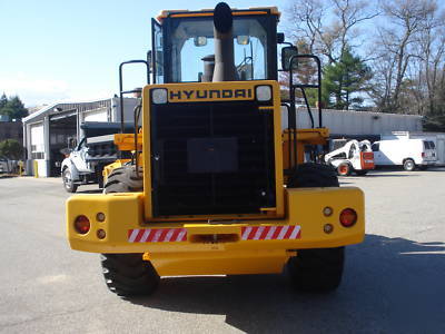 Hyundai hl 757 xtd-7 wheel loader