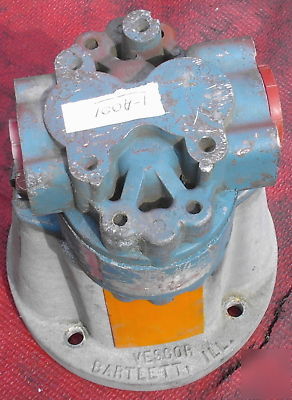 Hydraulic pump - used - gear type - vescor ?