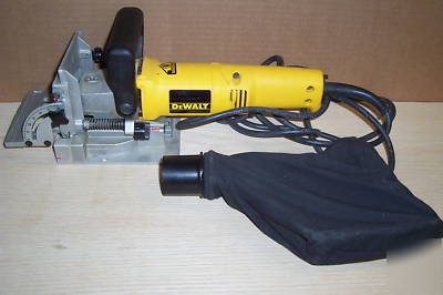  dewalt biscuit plate joiner dw 682 mint cond.