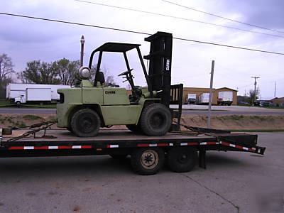 Clark fork lift, towmotor