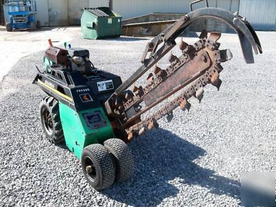 2005 ditch witch 1820HE trencher - walk behind trencher