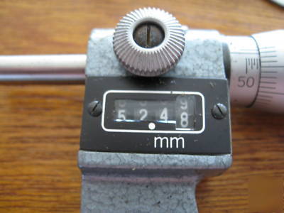 Mint used mitutoyo didgit #193-113 50 - 70 mm micometer