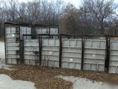 Used durand smooth/textured concrete wall forms w/truck